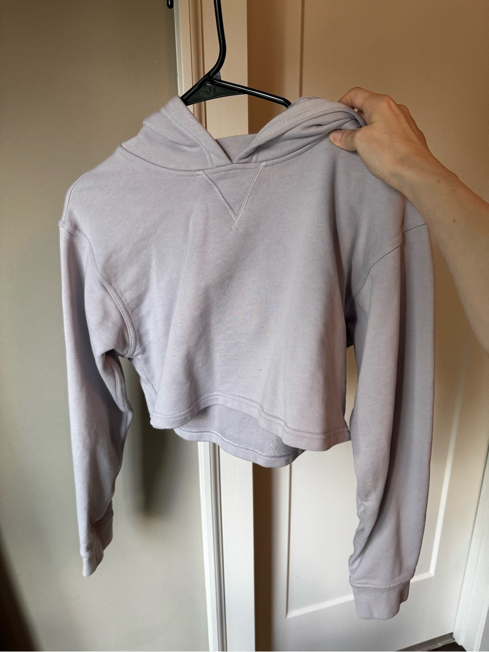 lululemon athletica Cropped Lavender Hoodie